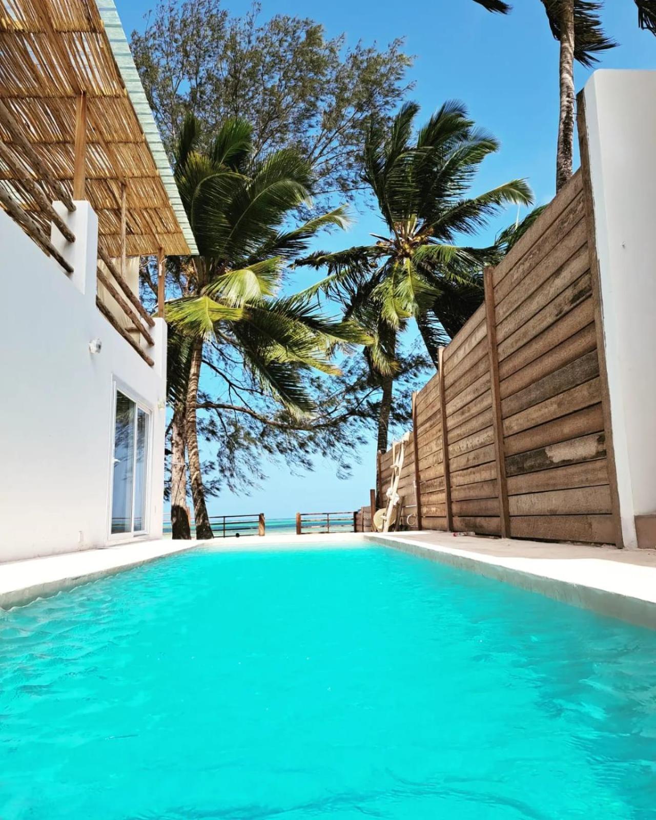 Boho Boutique Hotel - Beachfront , Adults Only , Private Pool Kiwengwa  Room photo